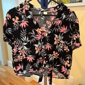 H&M floral crop top